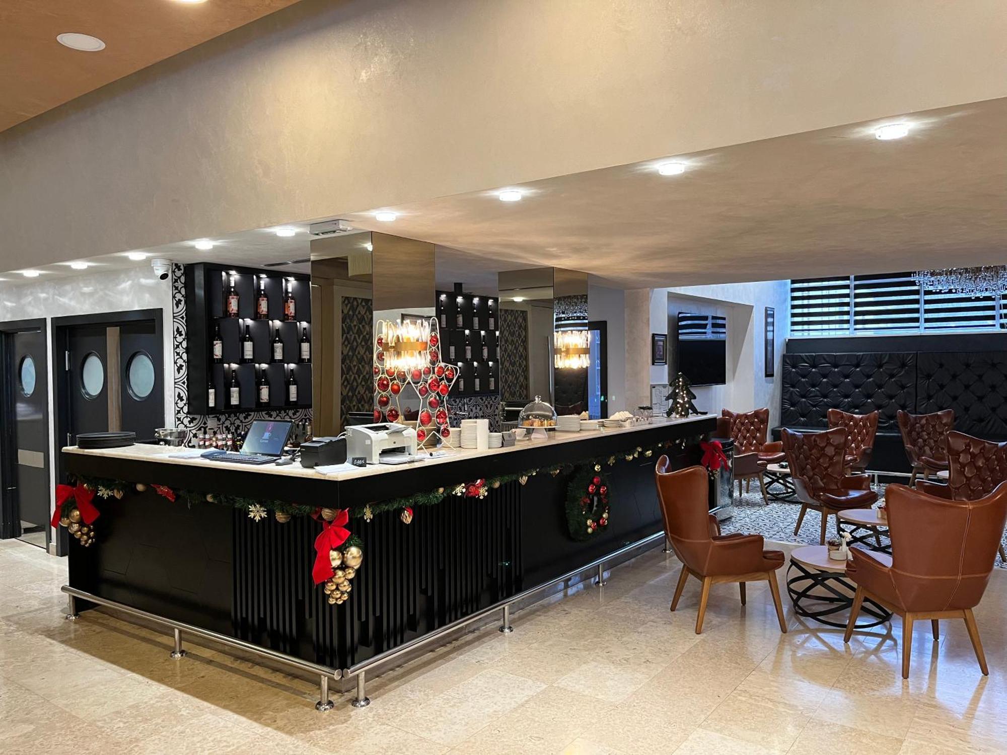 Hotel Monogram Park ルマ エクステリア 写真